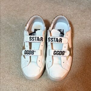 Golden Goose superstar White Sneakers with Gold Star